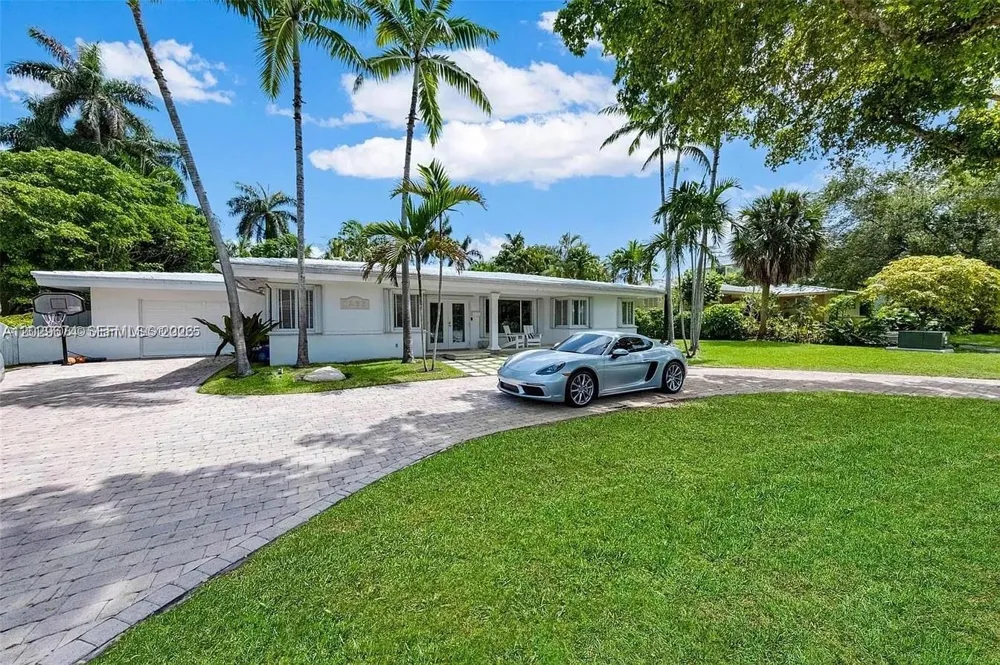 1255 NE 93rd St Miami Shores, FL 33138