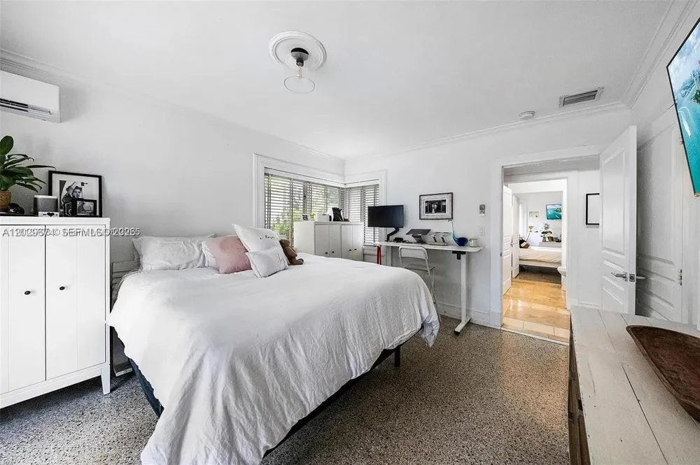 1255 NE 93rd St Miami Shores, FL 33138