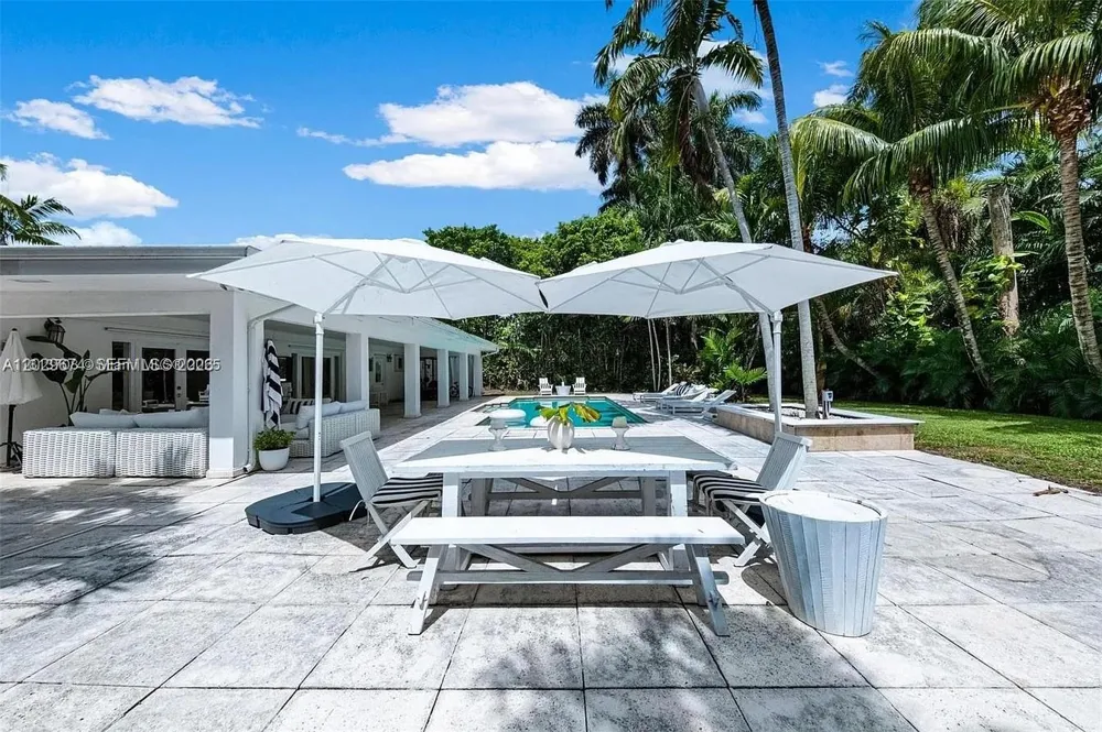1255 NE 93rd St Miami Shores, FL 33138