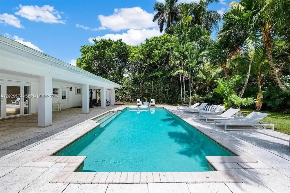 1255 NE 93rd St Miami Shores, FL 33138