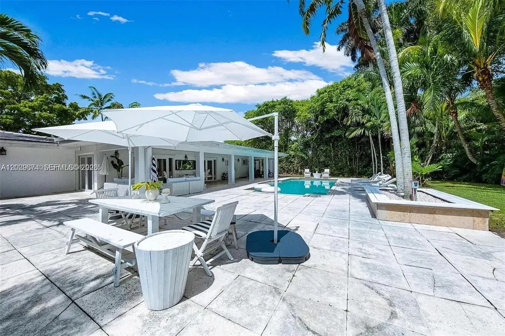 1255 NE 93rd St Miami Shores, FL 33138
