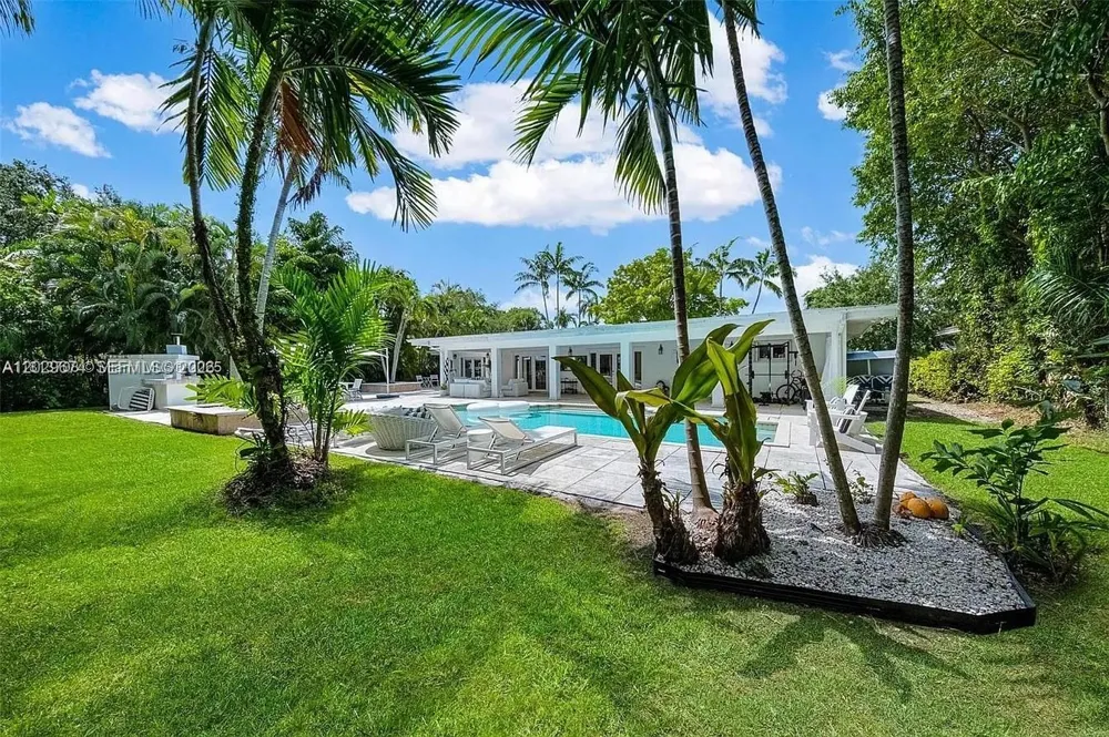 1255 NE 93rd St Miami Shores, FL 33138