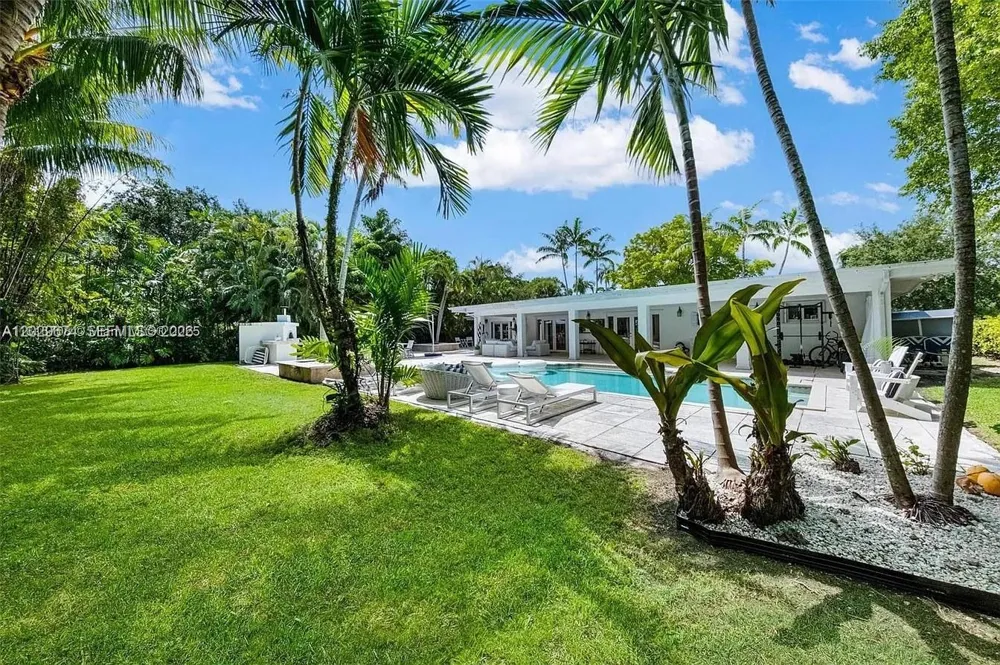 1255 NE 93rd St Miami Shores, FL 33138