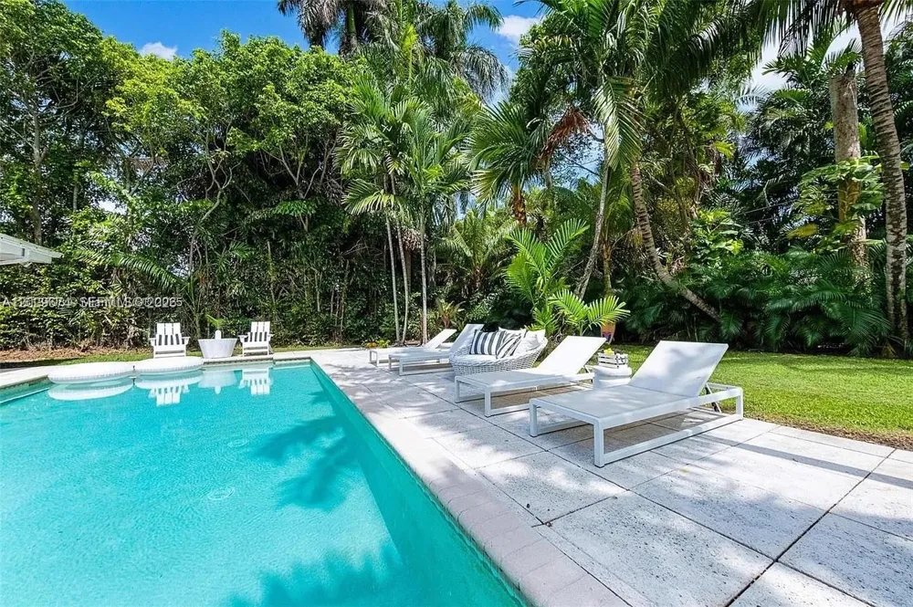 1255 NE 93rd St Miami Shores, FL 33138