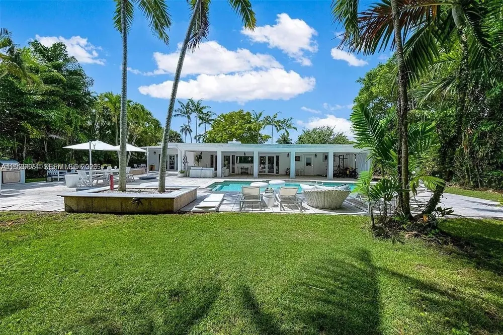 1255 NE 93rd St Miami Shores, FL 33138