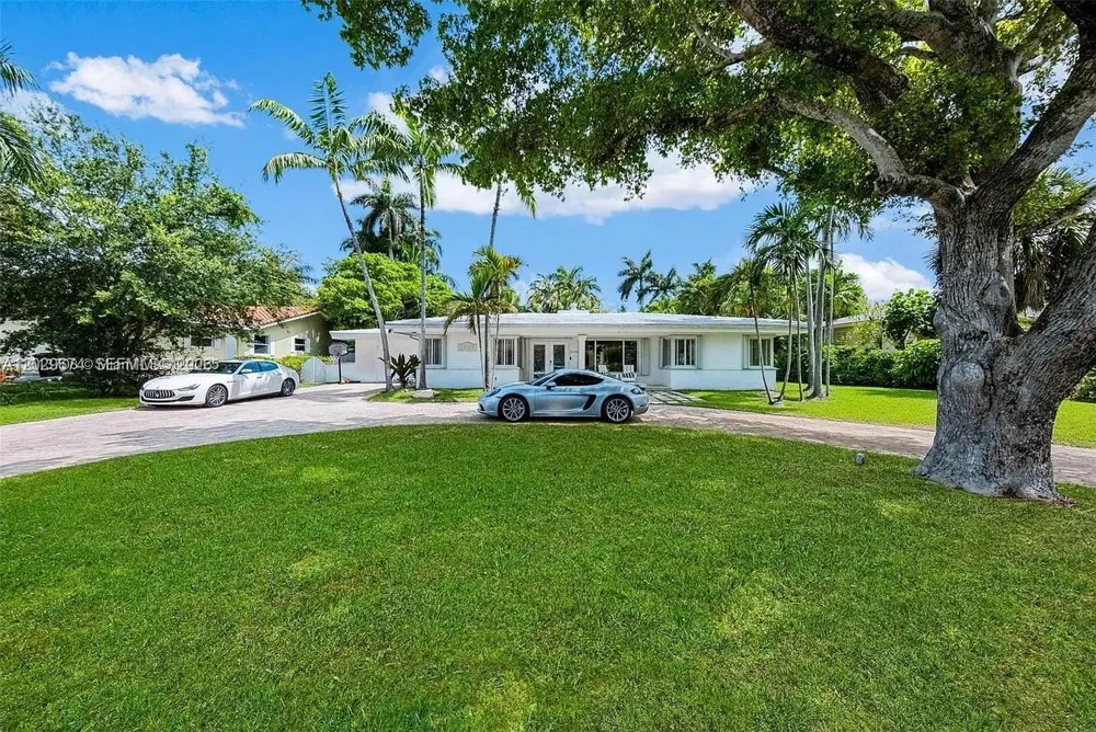 1255 NE 93rd St Miami Shores, FL 33138