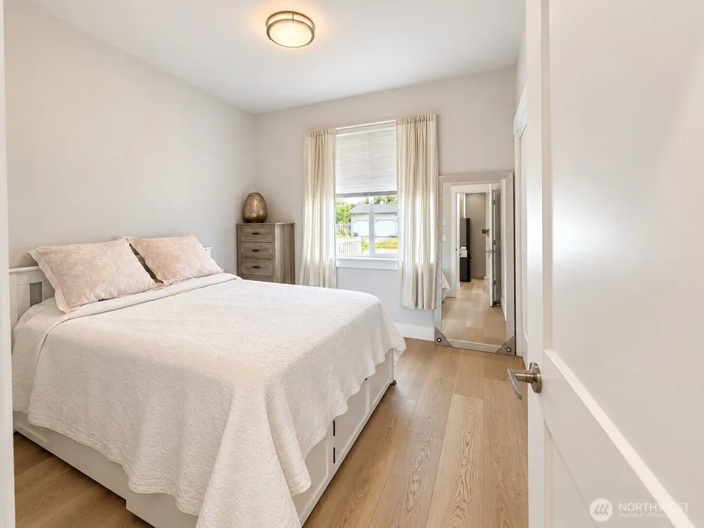 607 Sunset Avenue NE #N8 Ocean Shores, WA 98569