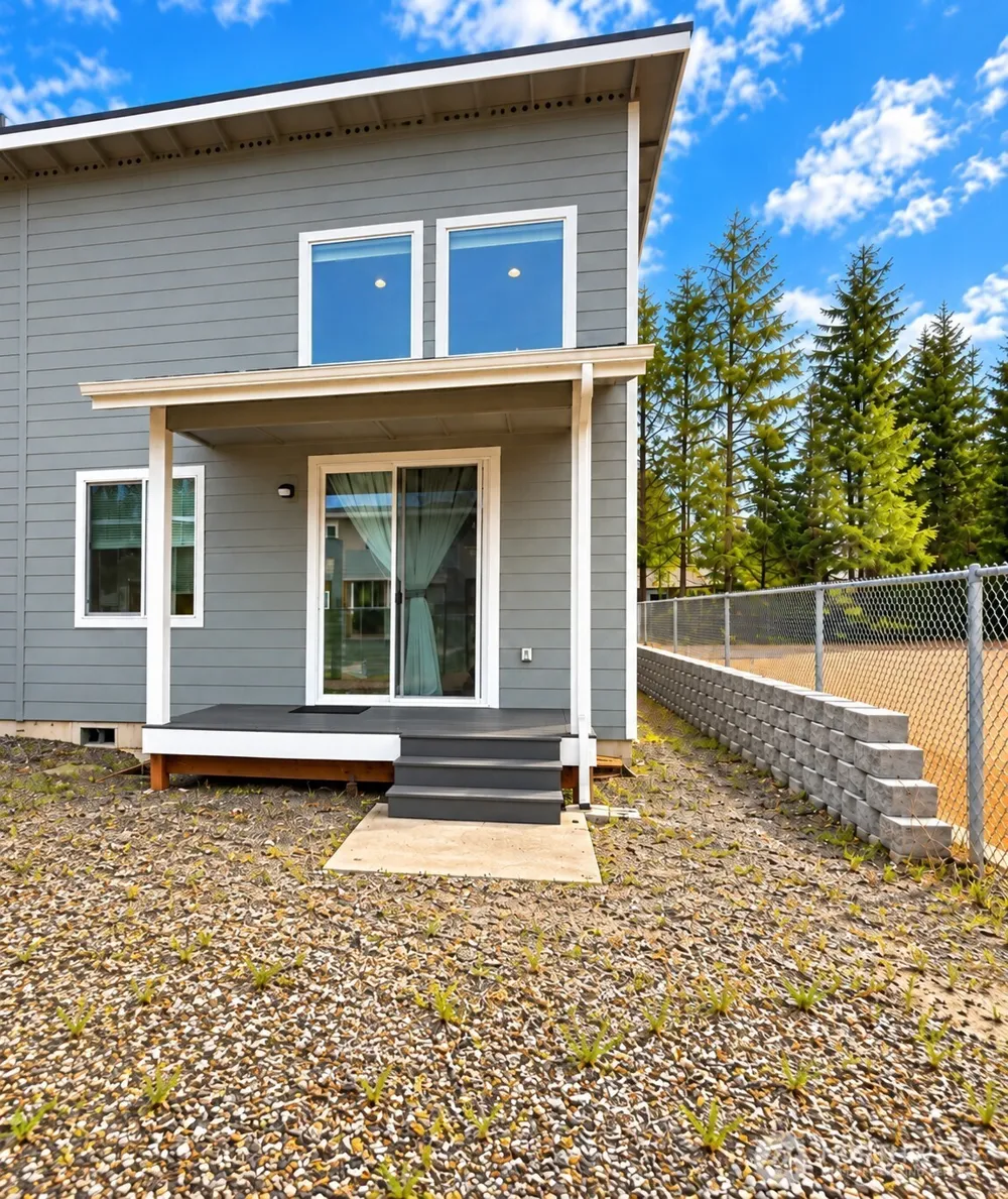 607 Sunset Avenue NE #N8 Ocean Shores, WA 98569