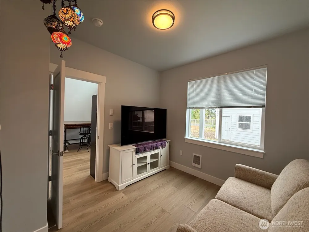 607 Sunset Avenue NE #N8 Ocean Shores, WA 98569