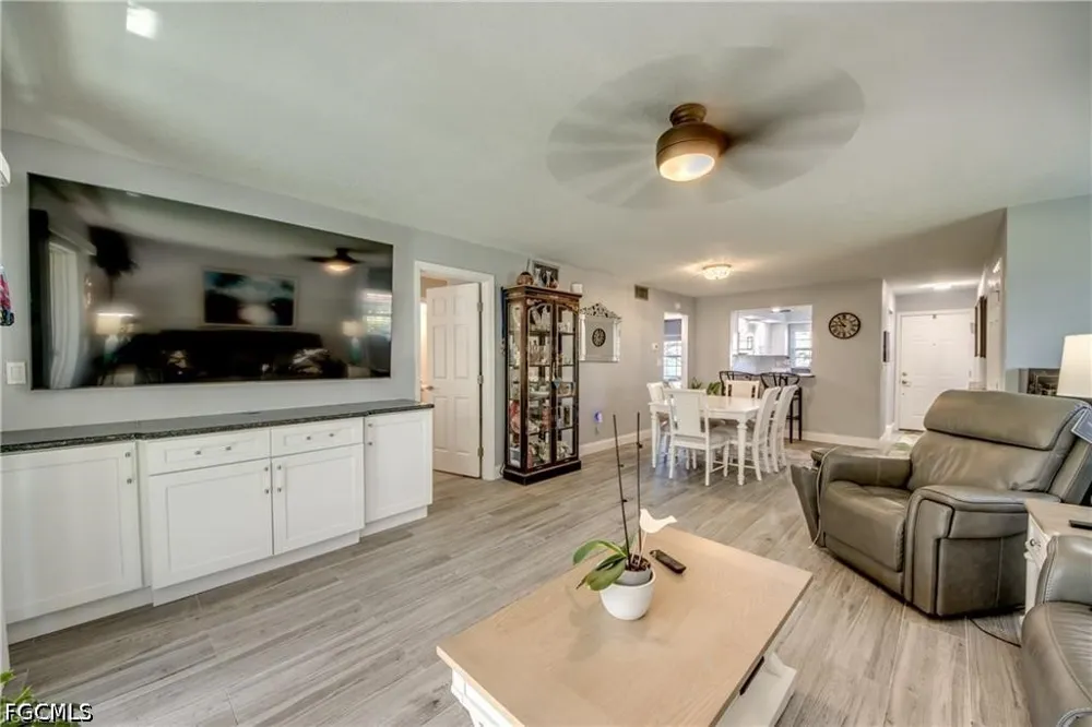Nantucket Circle #1 North Fort Myers, FL 33917