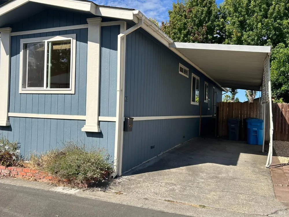 92 Leisure Park Circle Santa Rosa, CA 95401