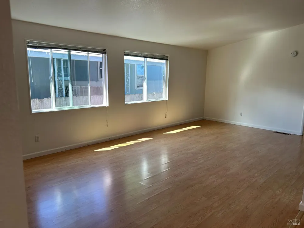 92 Leisure Park Circle Santa Rosa, CA 95401