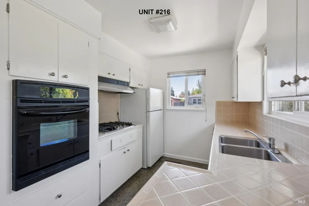 216 Andrieux Street Sonoma, CA 95476
