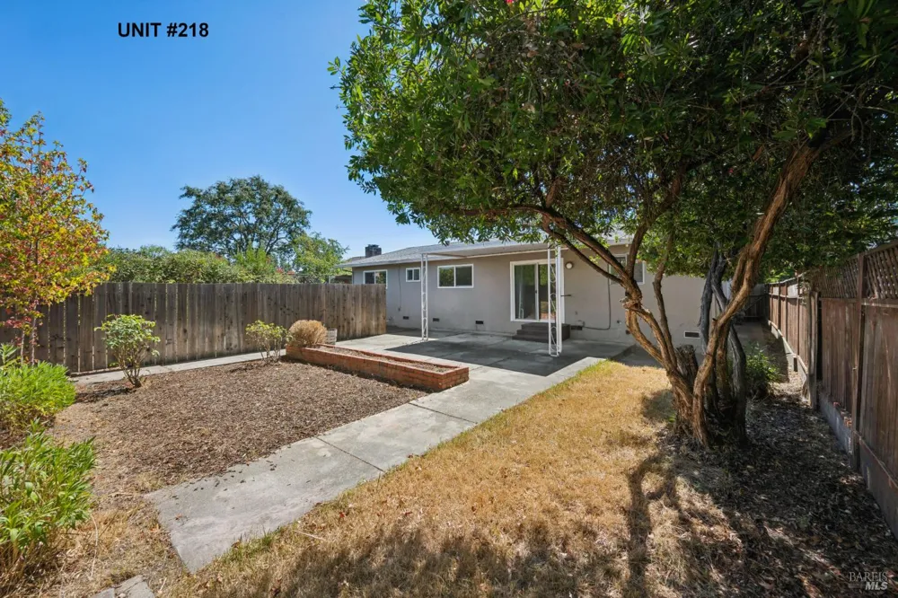 216 Andrieux Street Sonoma, CA 95476