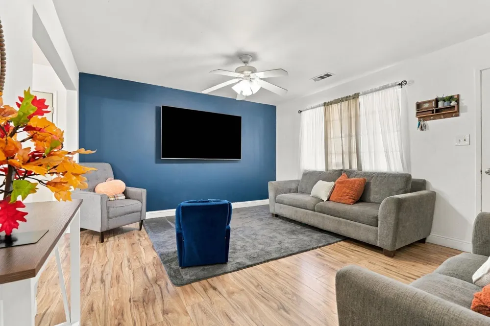 3625 S Highland Avenue Selma, CA 93662