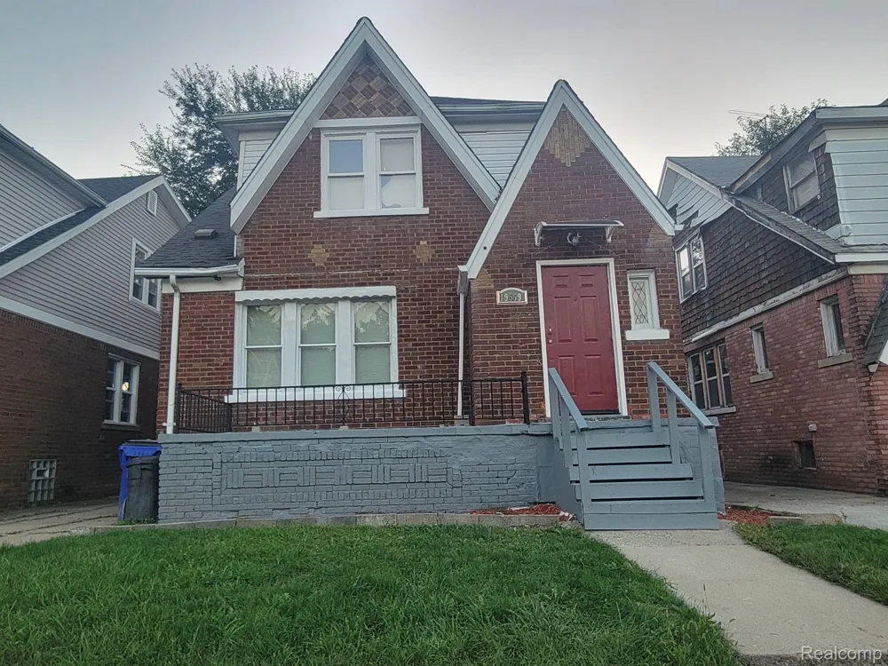 19559 Pelkey Street Detroit City, MI 48205
