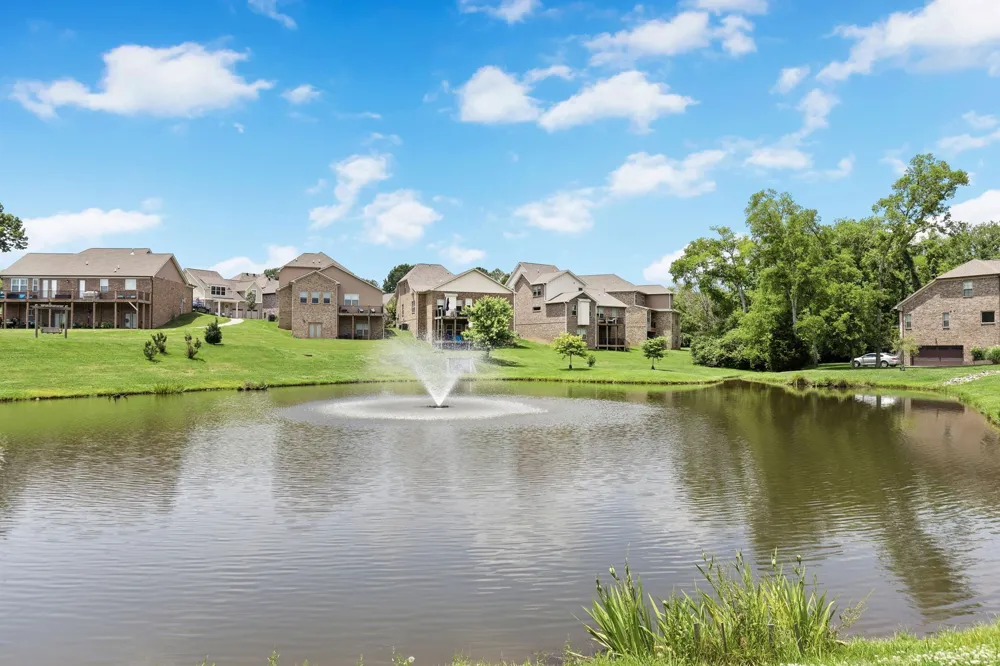 2068 Blackstone Drive Hendersonville, TN 37075