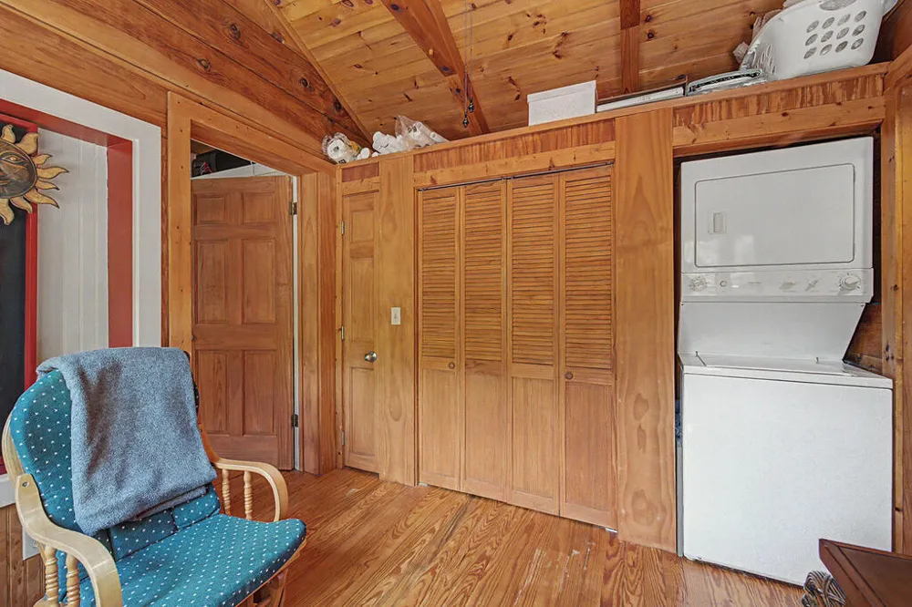 Iris Lane Whittier, NC 28789