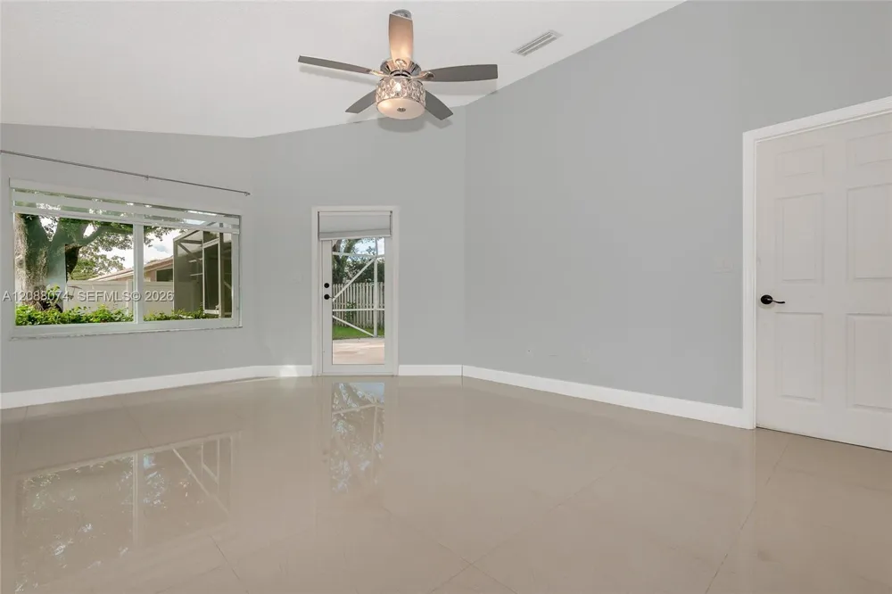 17022 NW 12th St Pembroke Pines, FL 33028