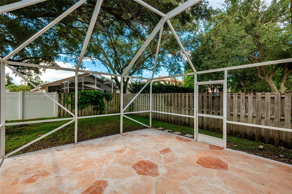 17022 NW 12th St Pembroke Pines, FL 33028
