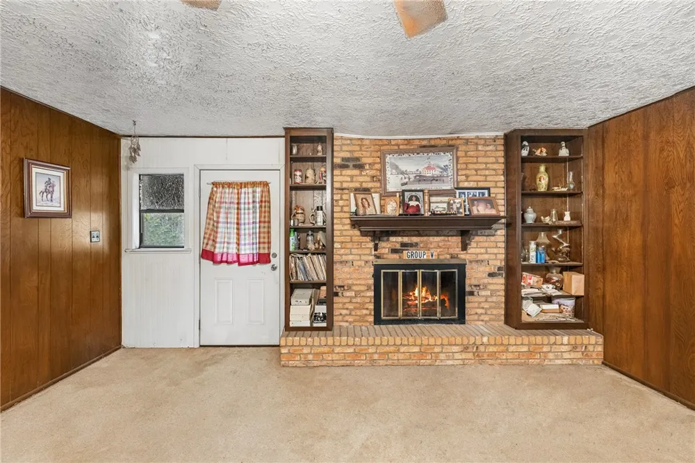 5209 Bucksnort Road Franklin, TX 77856