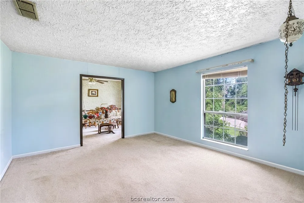 5209 Bucksnort Road Franklin, TX 77856