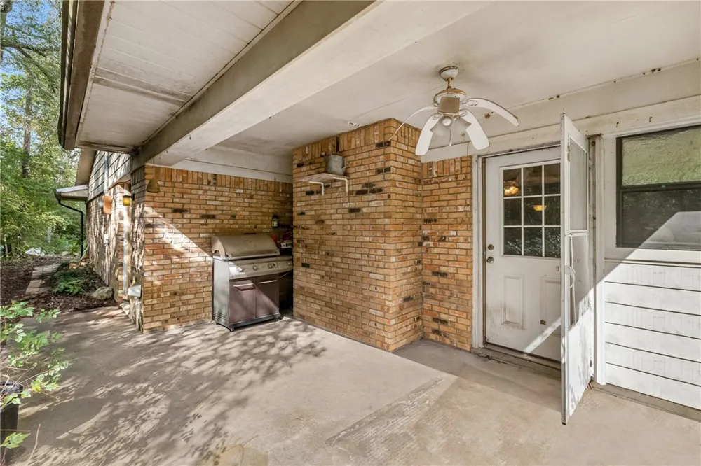 5209 Bucksnort Road Franklin, TX 77856