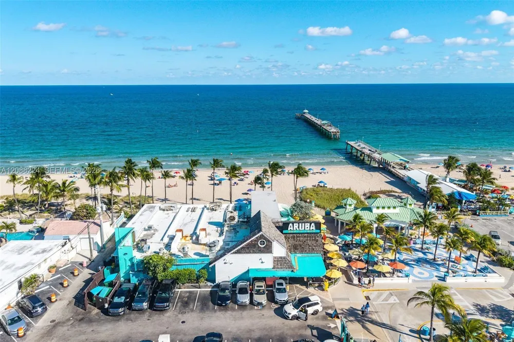 4615 W Tradewinds Ave Lauderdale By The Sea, FL 33308