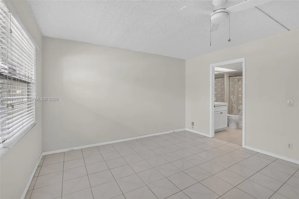 1200 SW 125th Ave #212L Pembroke Pines, FL 33027