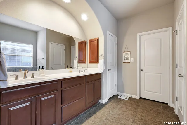26931 RUSTIC BRK San Antonio, TX 78261