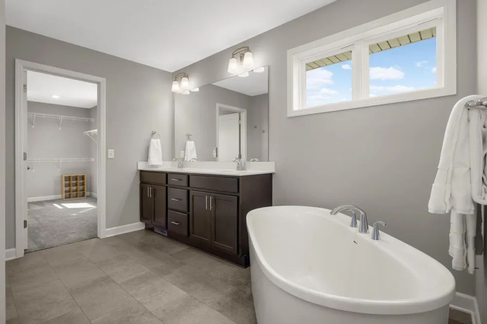 8084 182nd Street W Lakeville, MN 55044