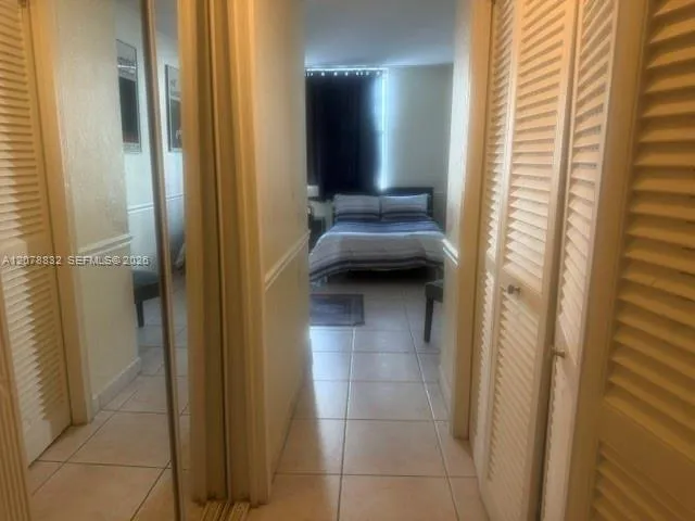 5601 Collins Ave #415 Miami Beach, FL 33140