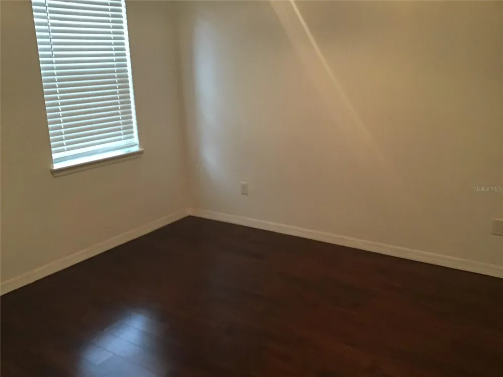 2211 LANDSIDE DRIVE Valrico, FL 33594