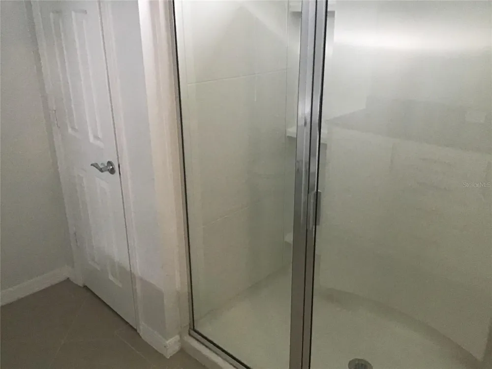 2211 LANDSIDE DRIVE Valrico, FL 33594
