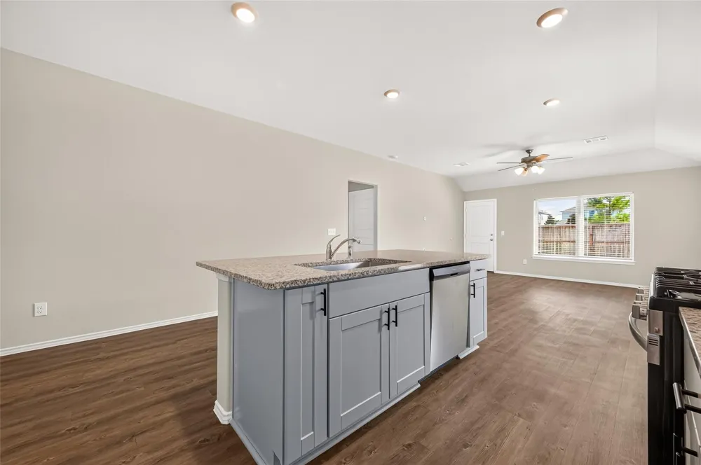 25431 Blue Mistflower Drive Montgomery, TX 77316