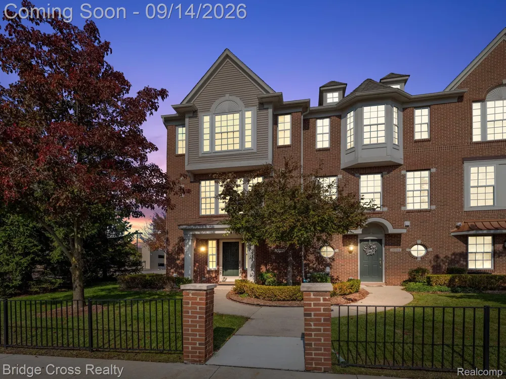 20308 Boardwalk Boulevard Southfield City, MI 48075