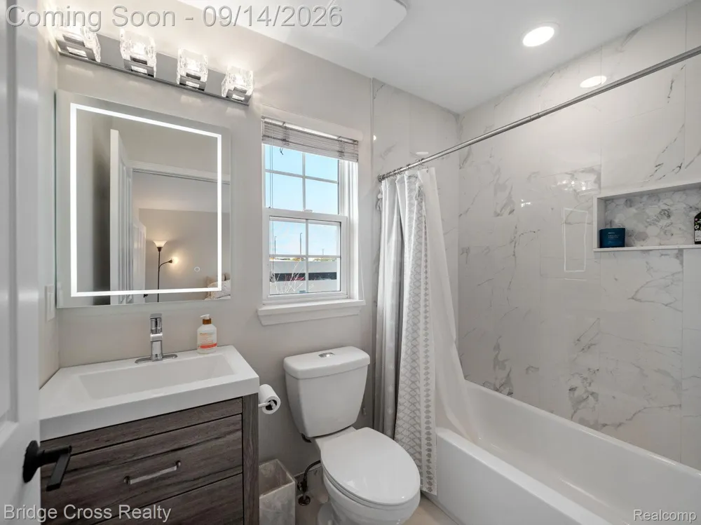 20308 Boardwalk Boulevard Southfield City, MI 48075