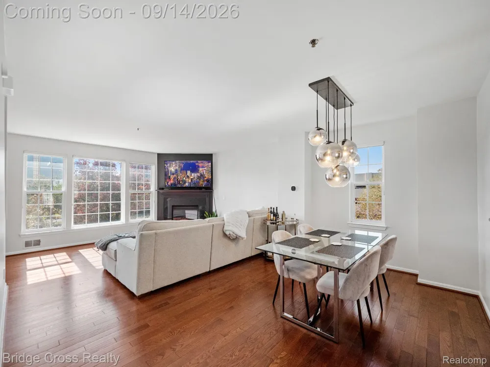 20308 Boardwalk Boulevard Southfield City, MI 48075