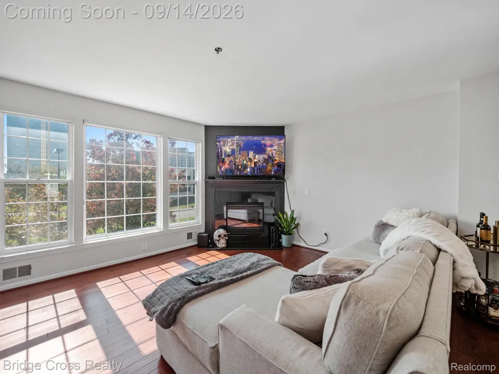 20308 Boardwalk Boulevard Southfield City, MI 48075