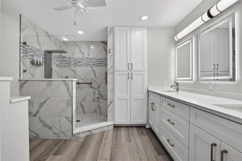1213 CORINTH GREENS DRIVE #52 Sun City Center, FL 33573