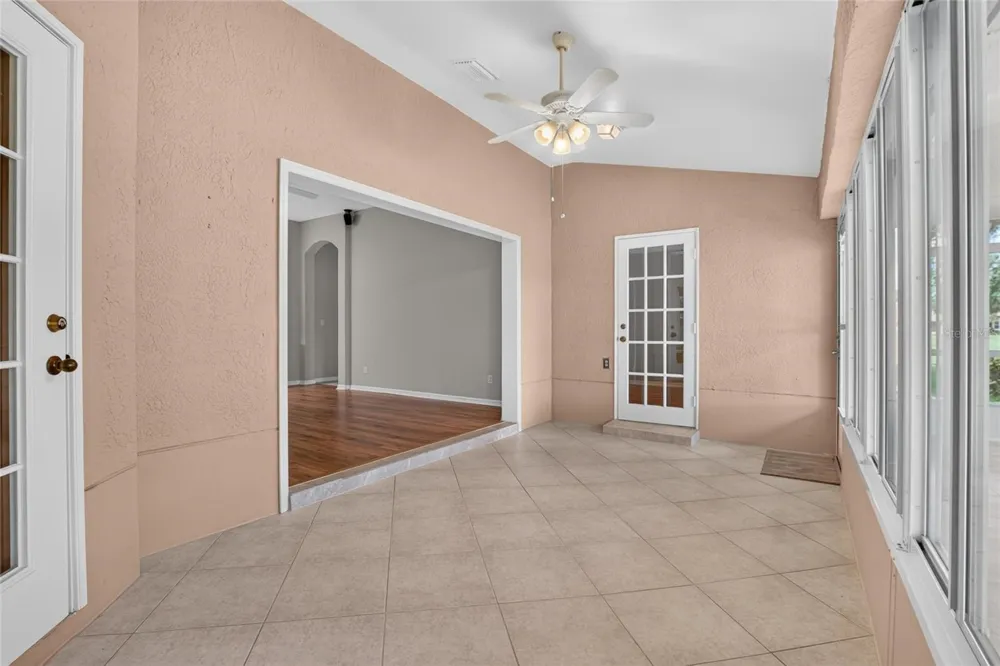 1213 CORINTH GREENS DRIVE #52 Sun City Center, FL 33573