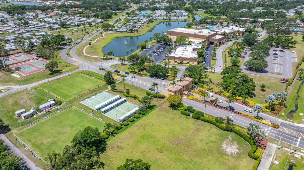 1213 CORINTH GREENS DRIVE #52 Sun City Center, FL 33573