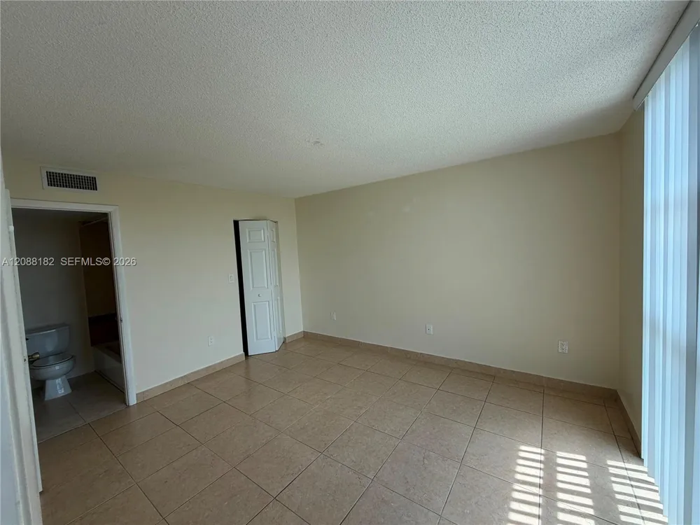 11780 SW 18th St #501-2 Miami, FL 33175