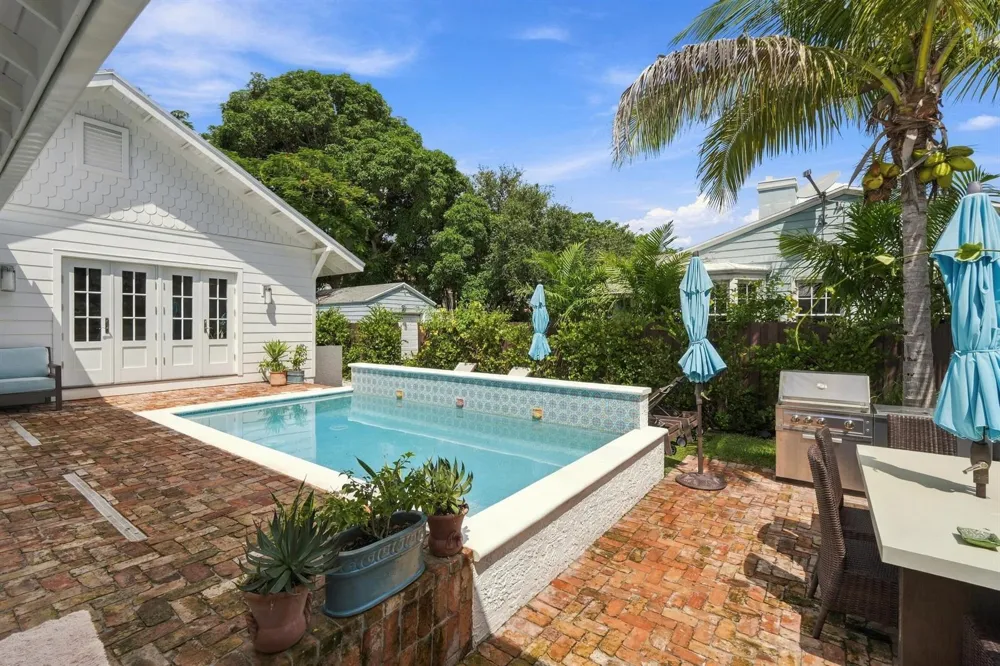 108 Swinton Avenue Delray Beach, FL 33444