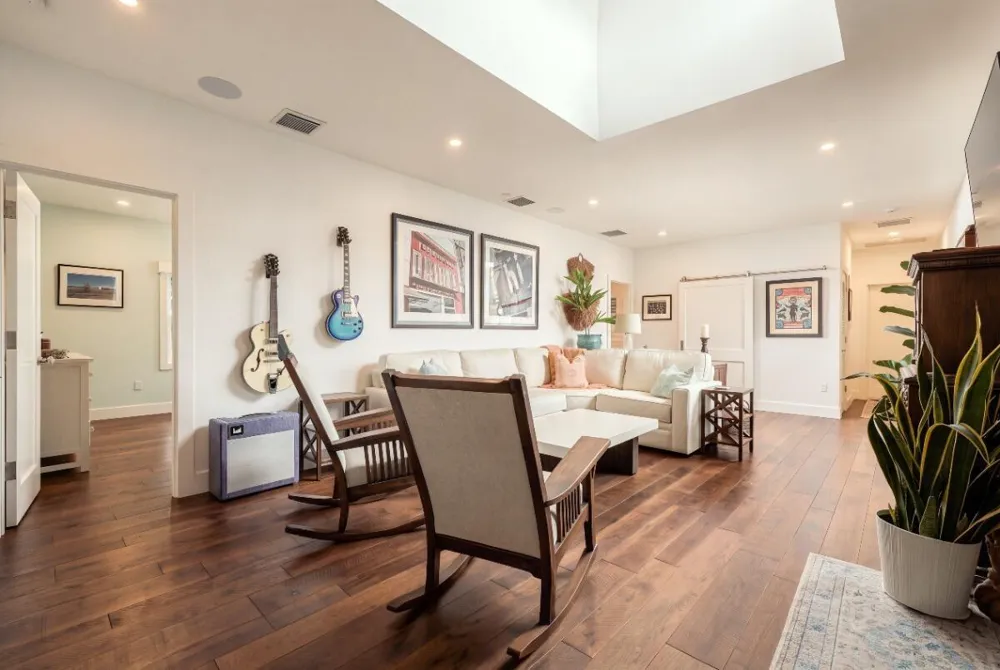 108 Swinton Avenue Delray Beach, FL 33444