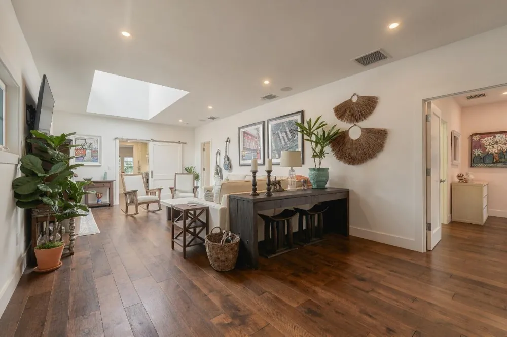 108 Swinton Avenue Delray Beach, FL 33444