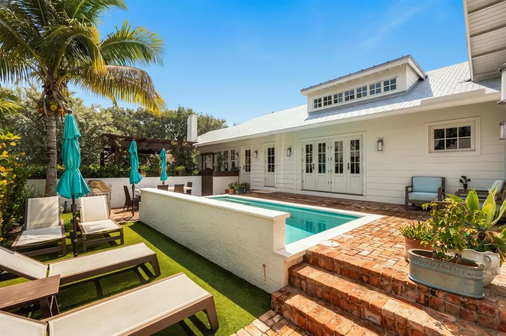 108 Swinton Avenue Delray Beach, FL 33444