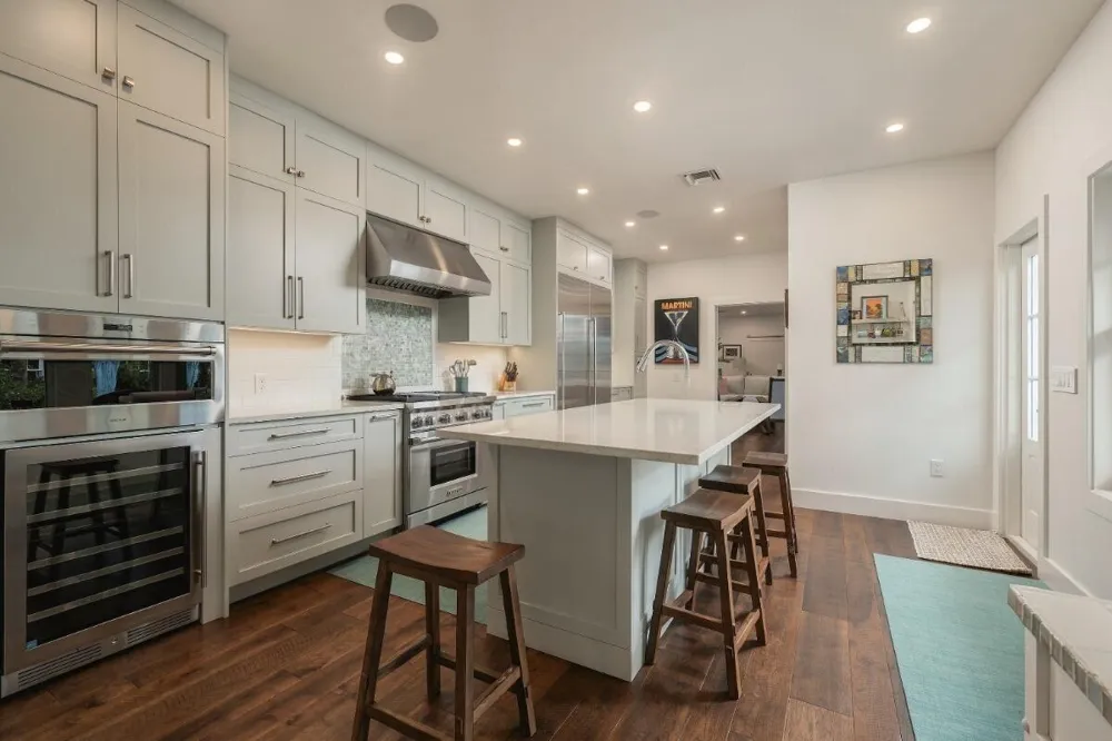 108 Swinton Avenue Delray Beach, FL 33444