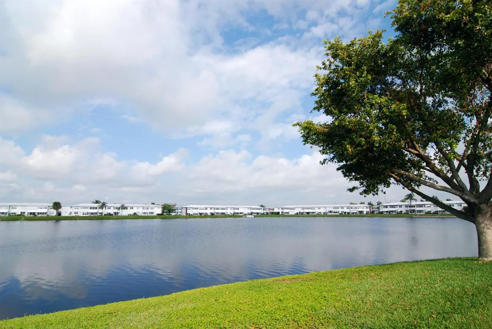 507 SW 18TH STREET Boynton Beach, FL 33426