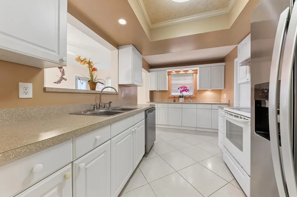 507 SW 18TH STREET Boynton Beach, FL 33426